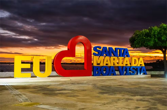Letreiro de Santa Maria da Boa Vista.