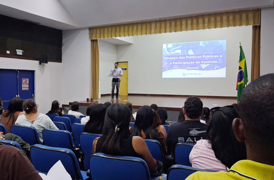 Escola de Contas do TCE promove “Jornada Cidadã: Fortalecendo o Controle Social” em Petrolina. Foto: Divulgação TCE promove “Jornada Cidadã: Fortalecendo o Controle Social”.